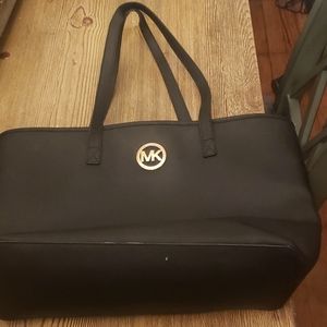 Sale!! Michael kors black large tote